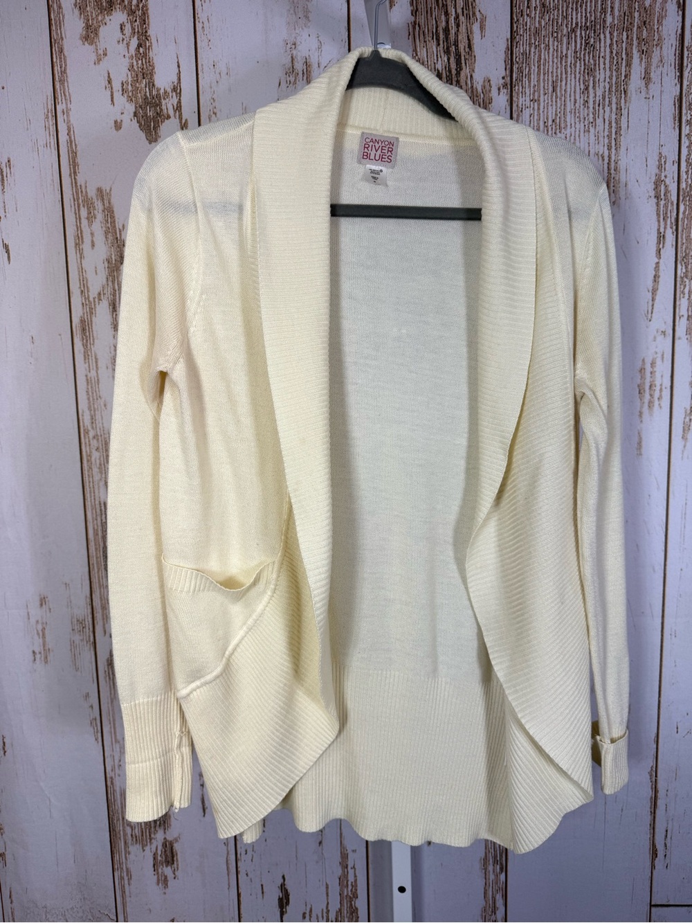 Canyon River Blues, Cotton Poly Blend Knit Cardigan. Size Medium. Good used cond